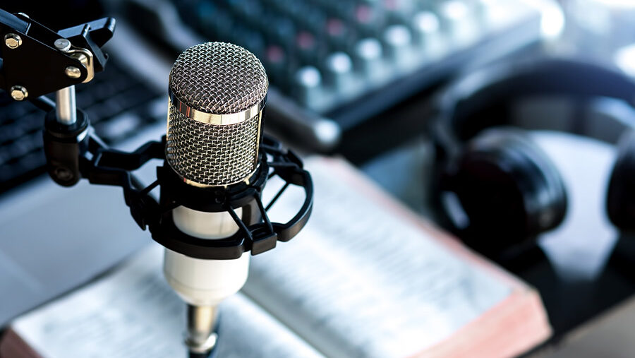 Podcast Web Banner